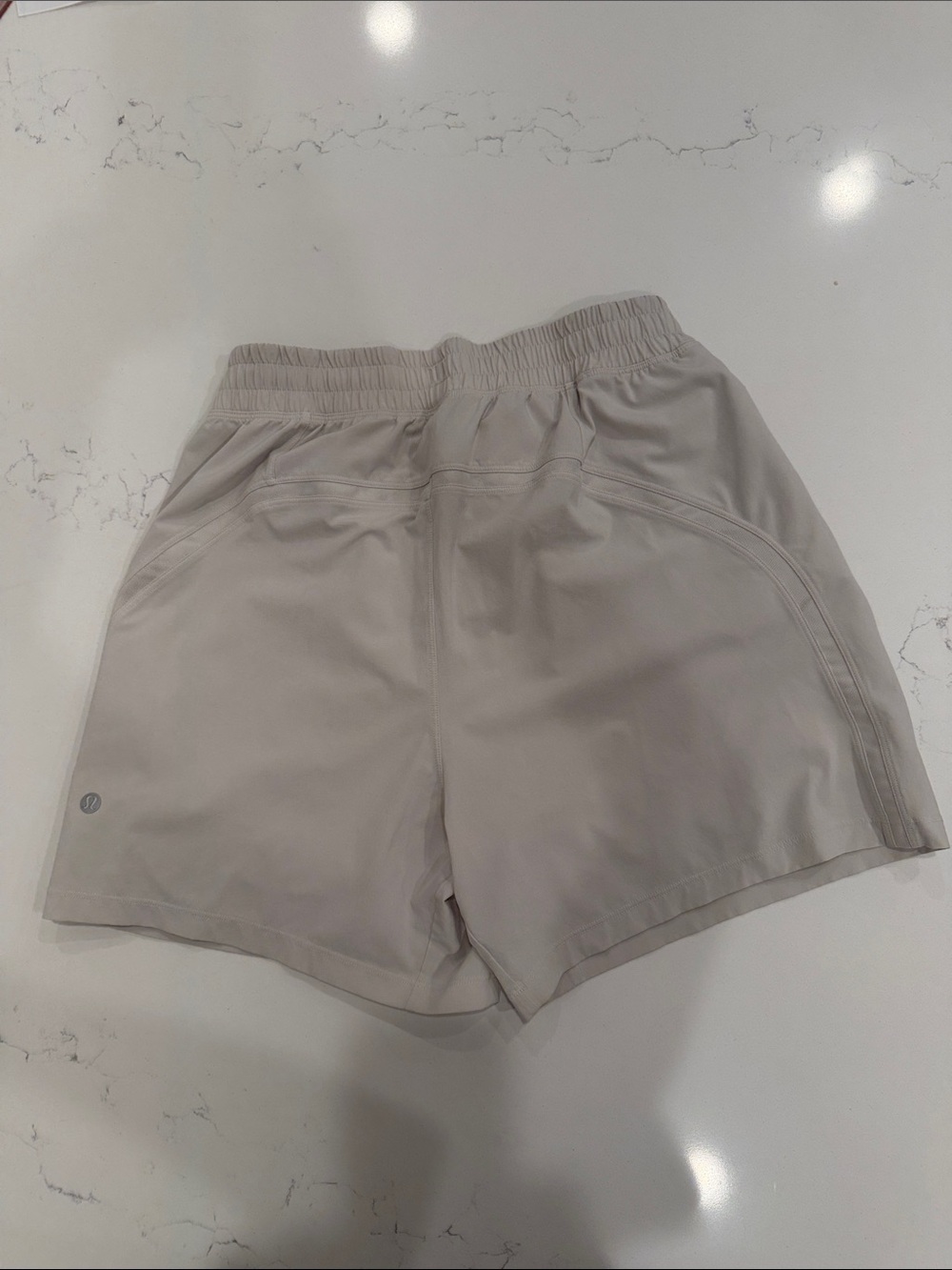 lululemon Men's pacebreaker 5” linerless shorts size small color raw linen